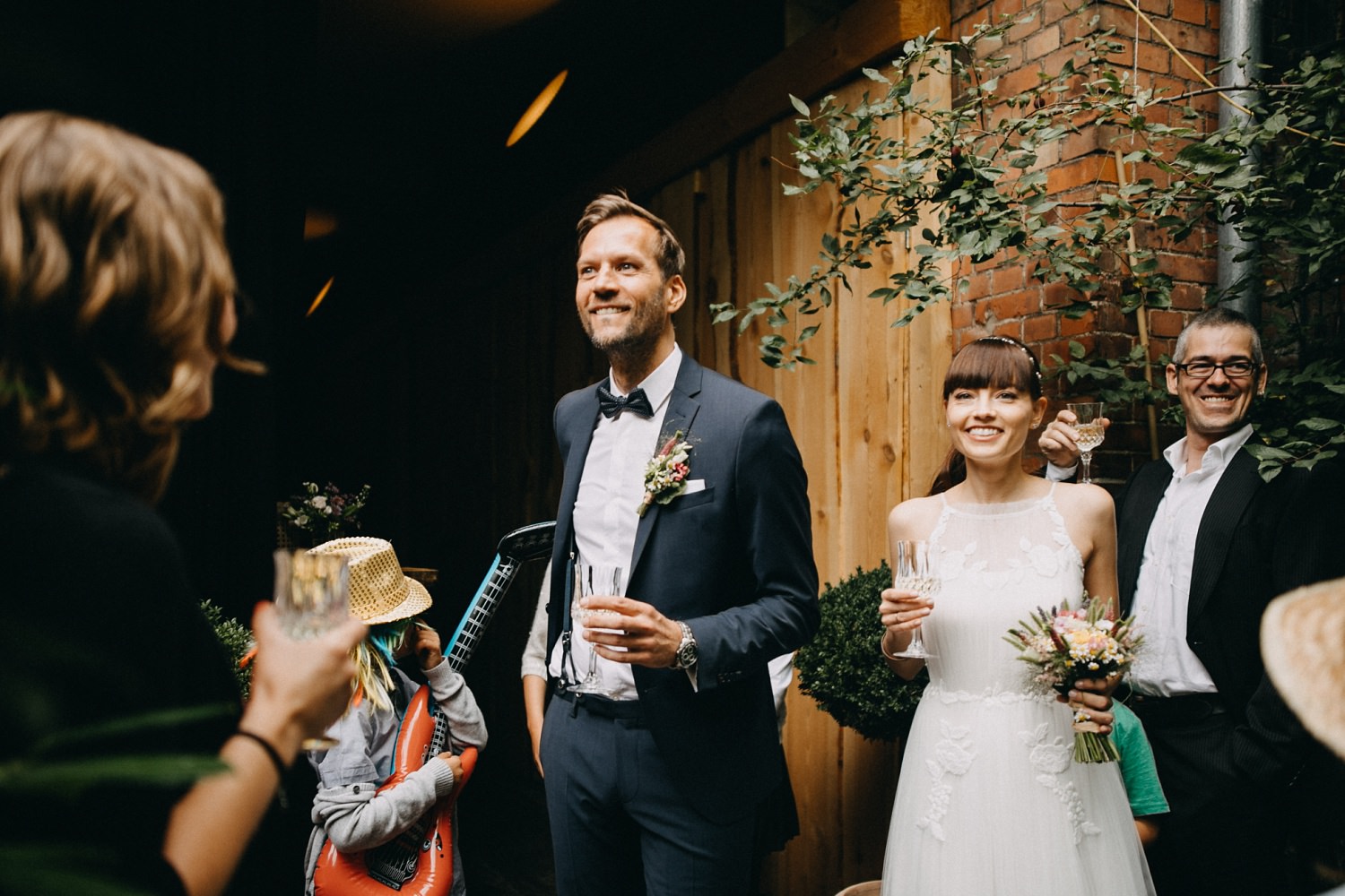 Heiraten im old smithys dizzle Berlin Friedrichshain mit Hochzeitsfotograf